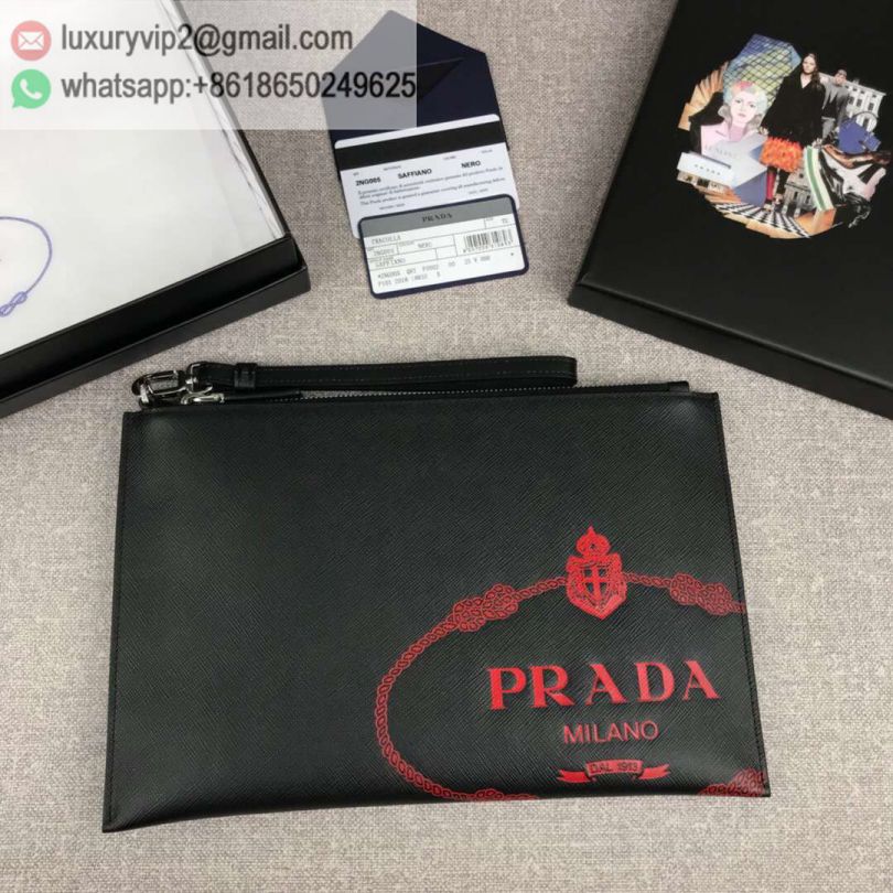 luxury deals: prada outlet