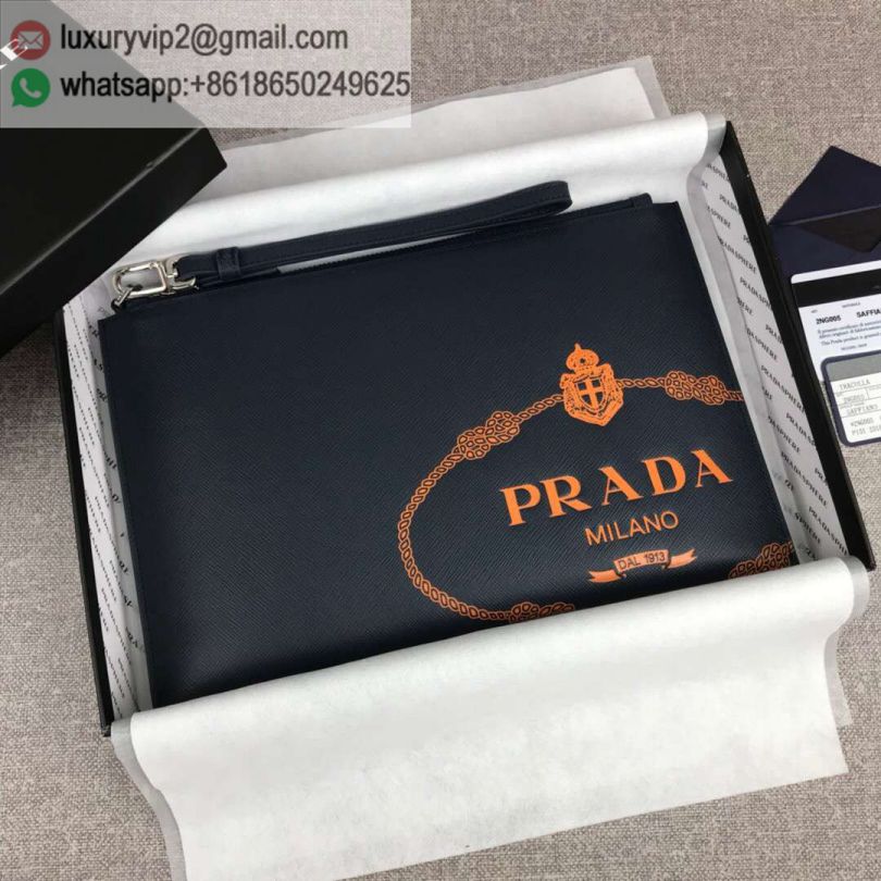 luxury deals: prada outlet