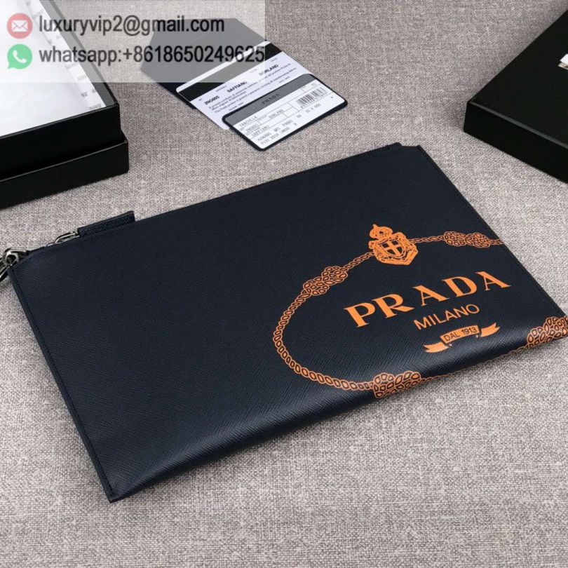 luxury deals: prada outlet