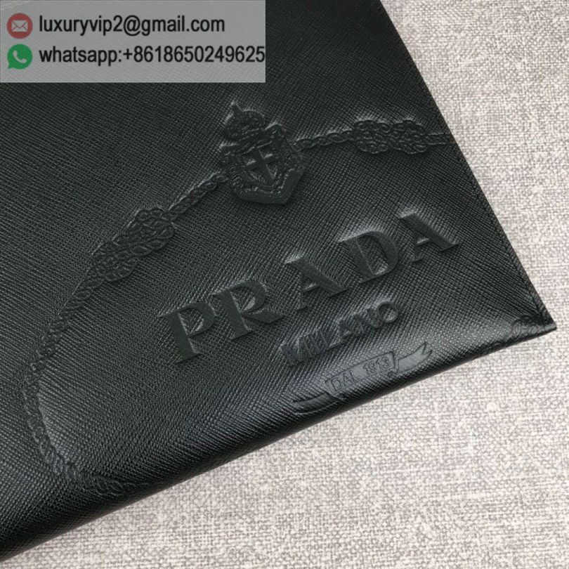 luxury deals: prada outlet