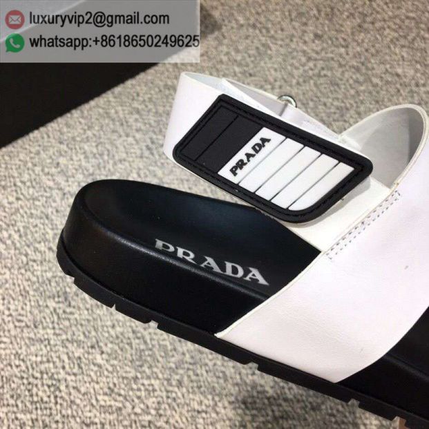 luxury deals: prada outlet