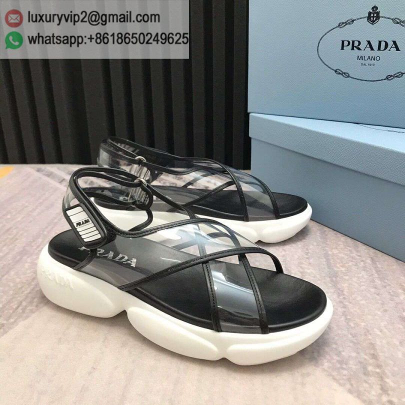 luxury deals: prada outlet