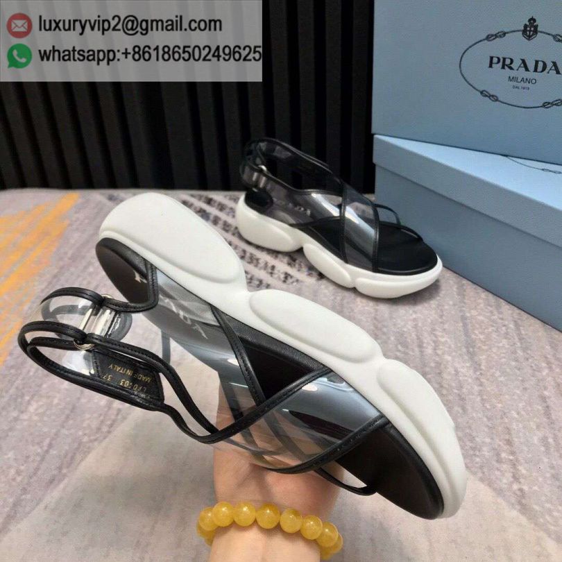 luxury deals: prada outlet