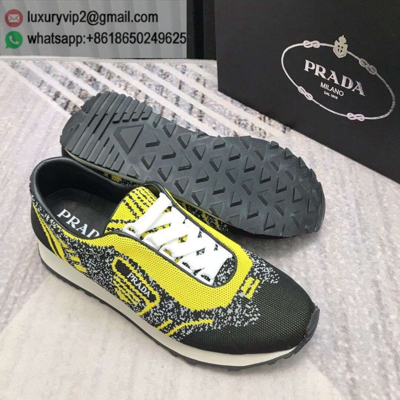 luxury deals: prada outlet