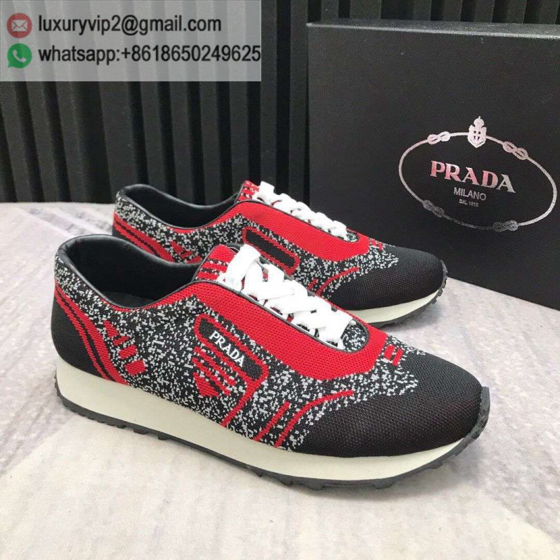 luxury deals: prada outlet