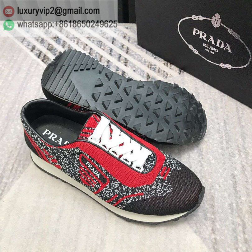 luxury deals: prada outlet