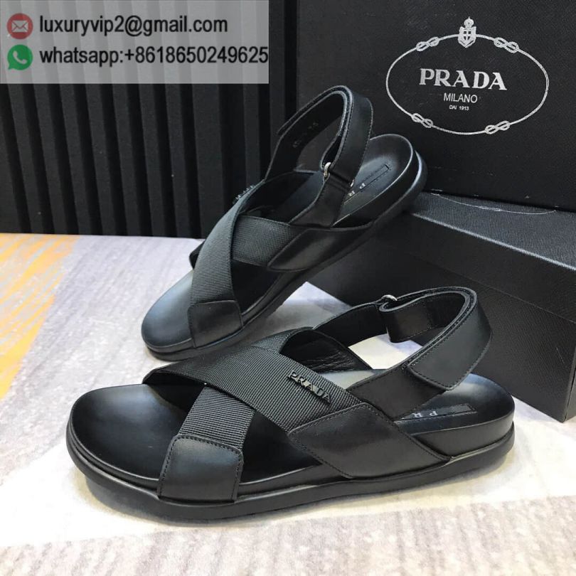 luxury deals: prada outlet