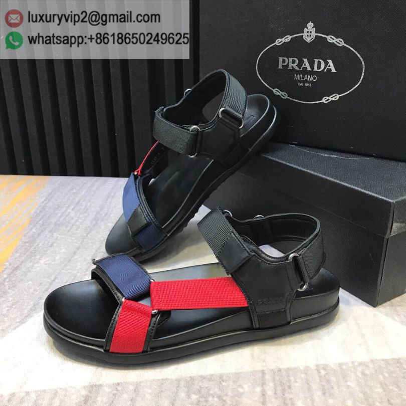 luxury deals: prada outlet