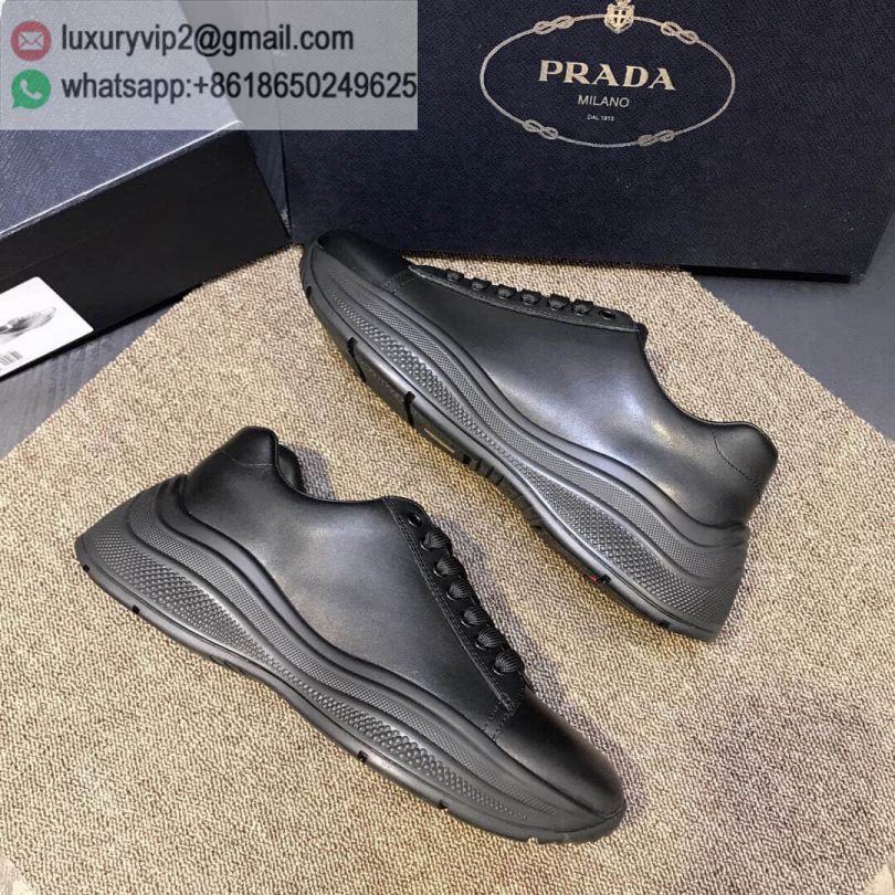 luxury deals: prada outlet