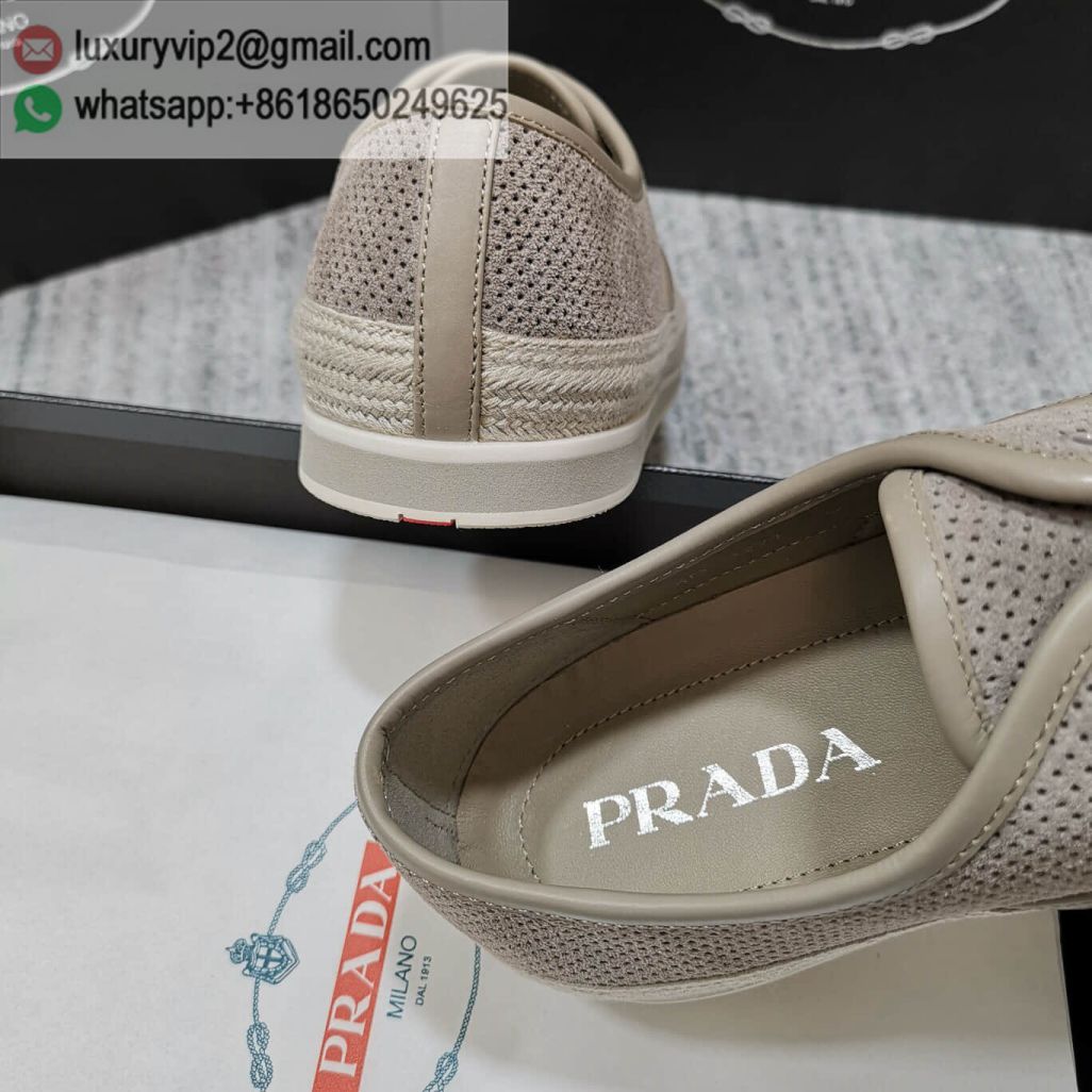 luxury deals: prada outlet