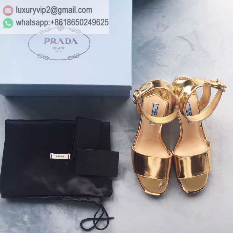 luxury deals: prada outlet