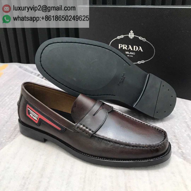 luxury deals: prada outlet