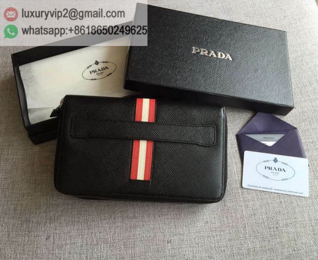 luxury deals: prada outlet