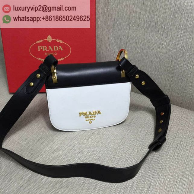 luxury deals: prada outlet