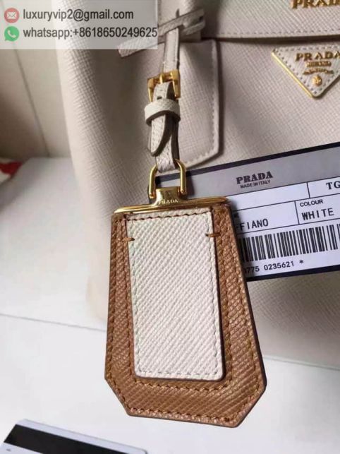 luxury deals: prada outlet