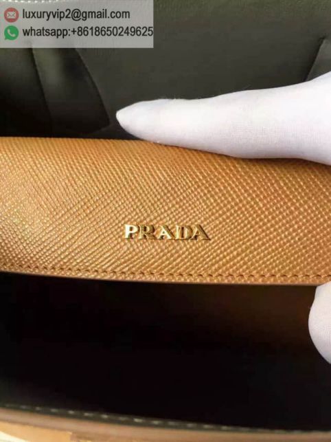 luxury deals: prada outlet