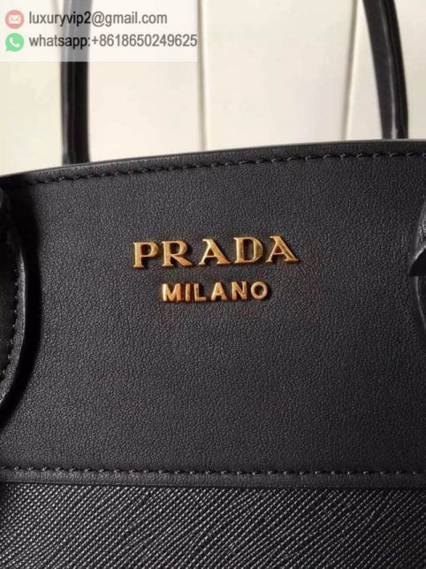 luxury deals: prada outlet