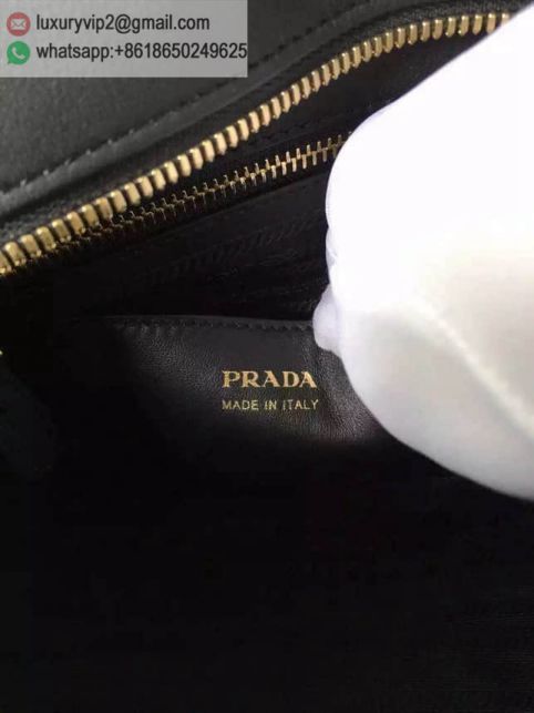 luxury deals: prada outlet