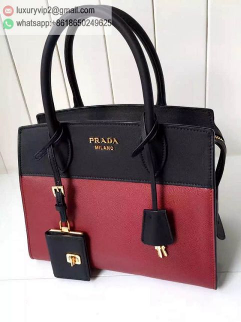 luxury deals: prada outlet