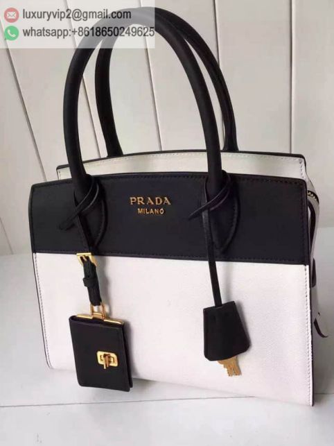 luxury deals: prada outlet