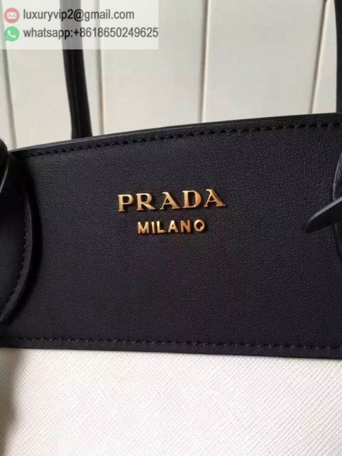 luxury deals: prada outlet