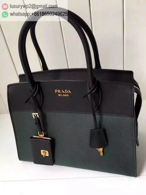 luxury deals: prada outlet