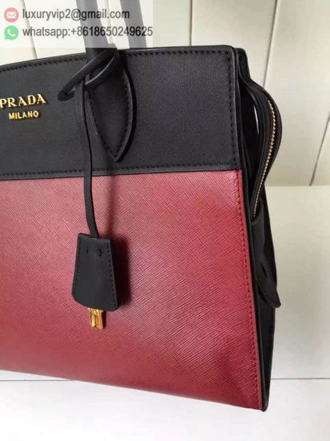 luxury deals: prada outlet