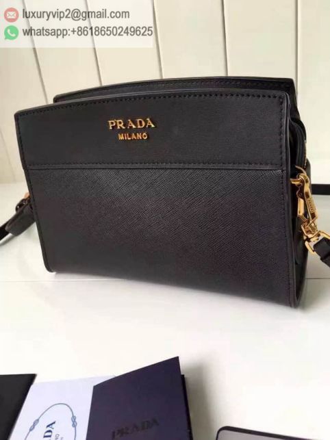 luxury deals: prada outlet