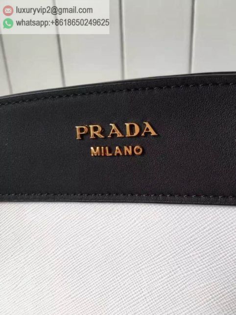 luxury deals: prada outlet