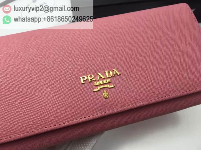 luxury deals: prada outlet