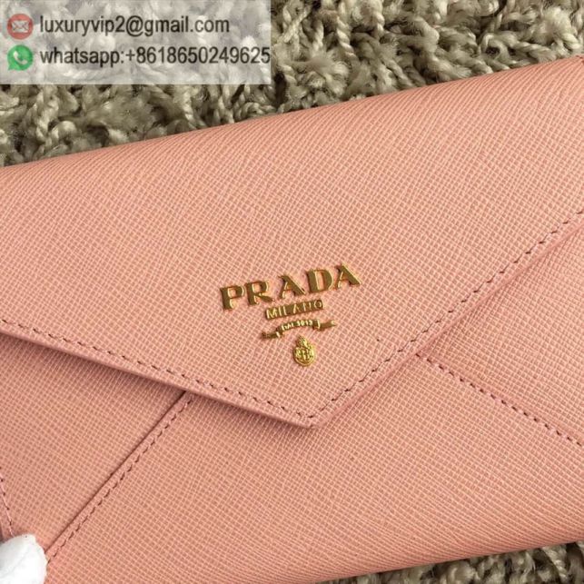 luxury deals: prada outlet