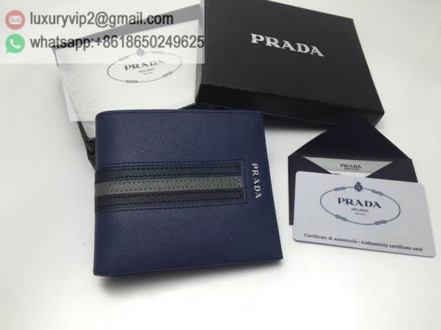 luxury deals: prada outlet