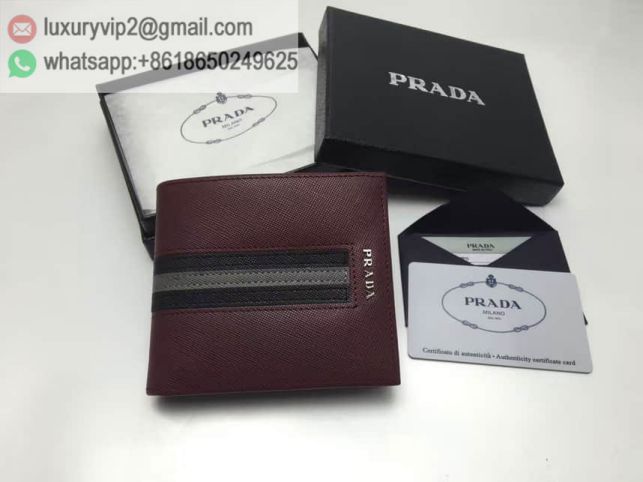 luxury deals: prada outlet