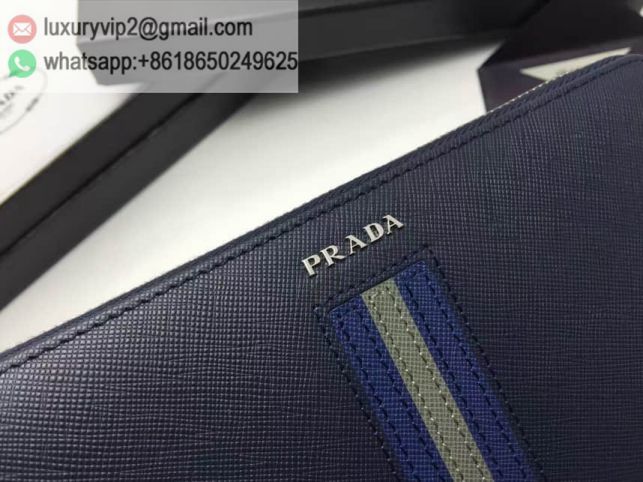 luxury deals: prada outlet