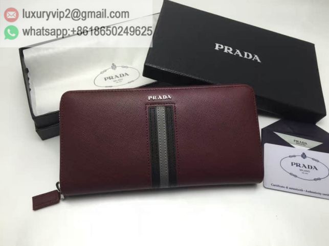 luxury deals: prada outlet