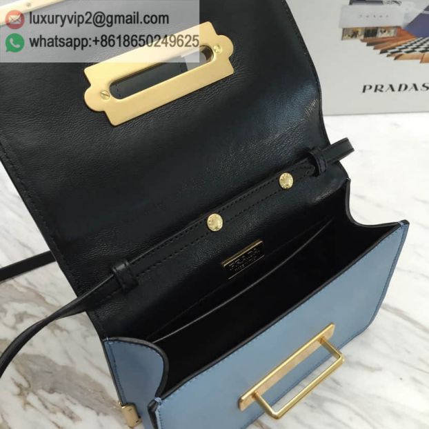 luxury deals: prada outlet