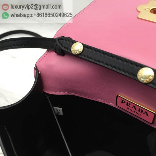 luxury deals: prada outlet