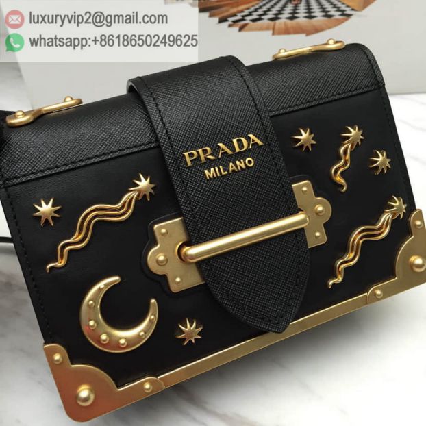 luxury deals: prada outlet