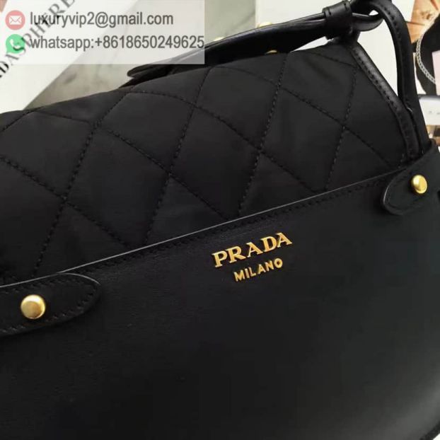 luxury deals: prada outlet