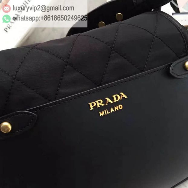 luxury deals: prada outlet