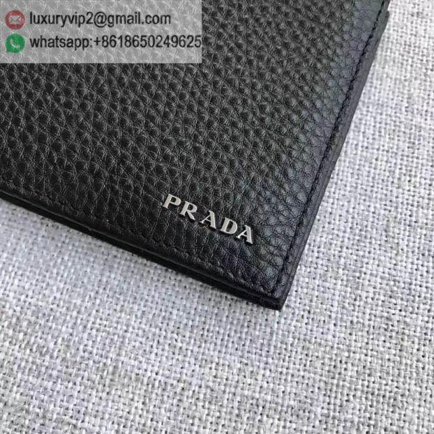 luxury deals: prada outlet