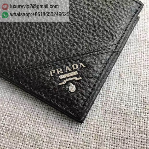 luxury deals: prada outlet