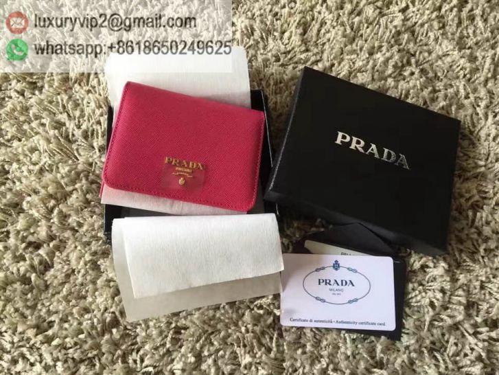 luxury deals: prada outlet