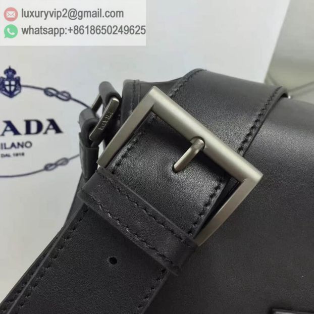 luxury deals: prada outlet