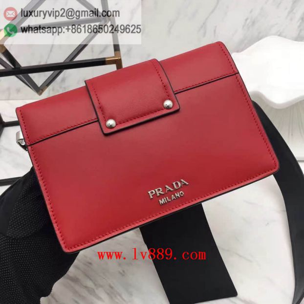 luxury deals: prada outlet