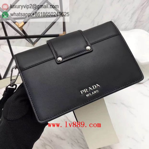 luxury deals: prada outlet