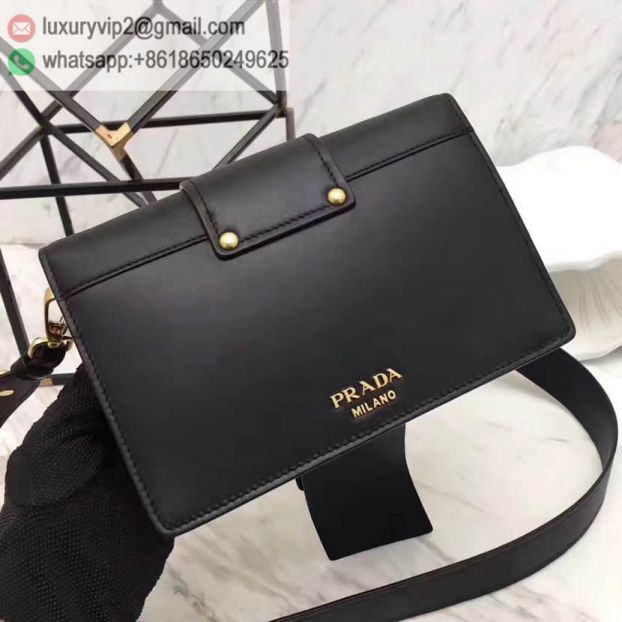 luxury deals: prada outlet