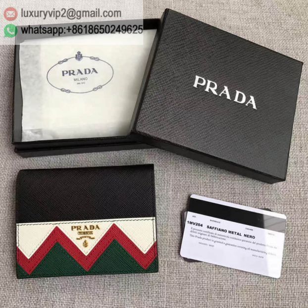 luxury deals: prada outlet