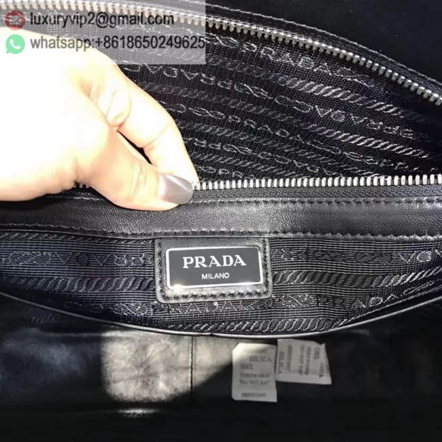 luxury deals: prada outlet