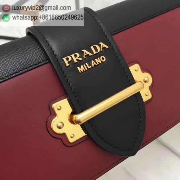 luxury deals: prada outlet